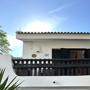 The Tree House 96c - , Lagos Portugal