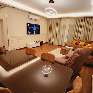 Sphinx Apartment
