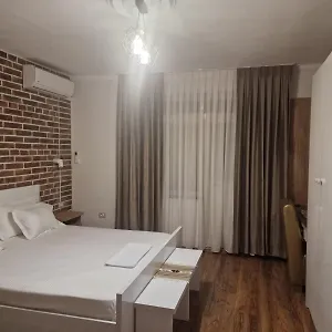 27 Center House Holiday home Shkoder