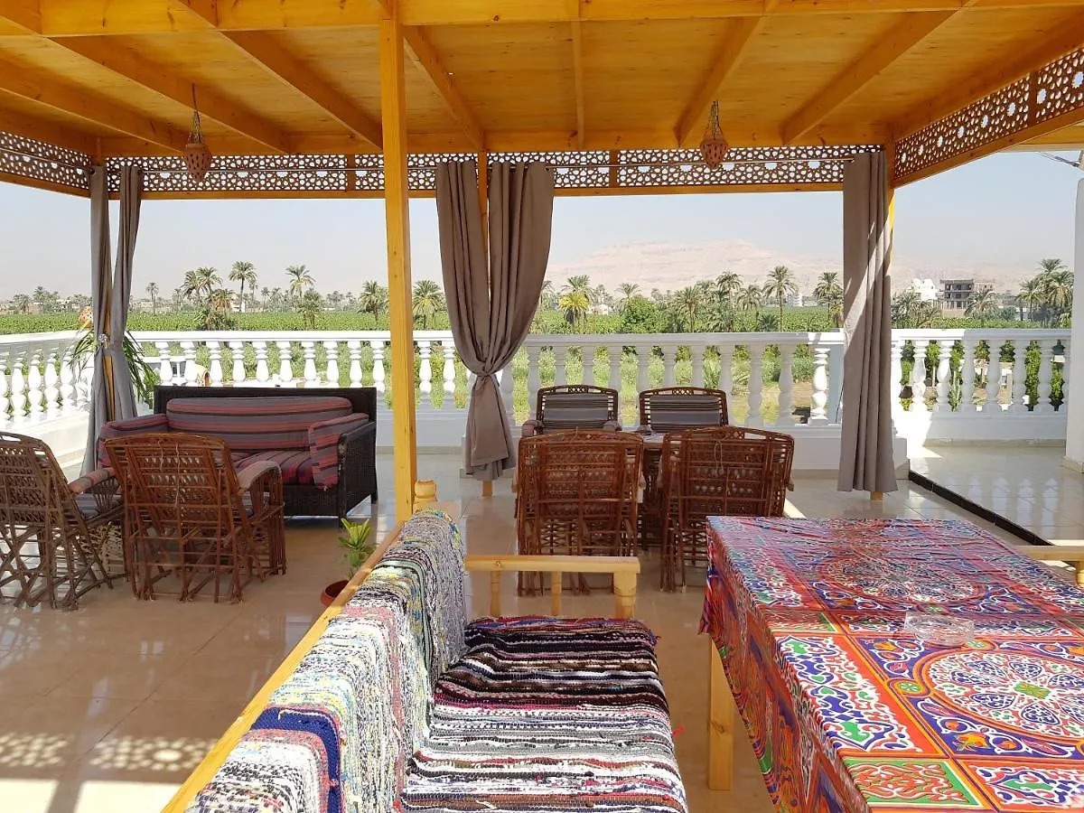 Luxor VIP Apartments 0*,