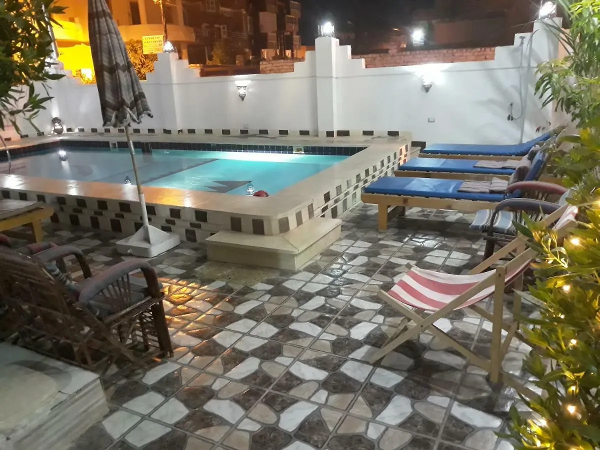 Luxor Vip Apartments